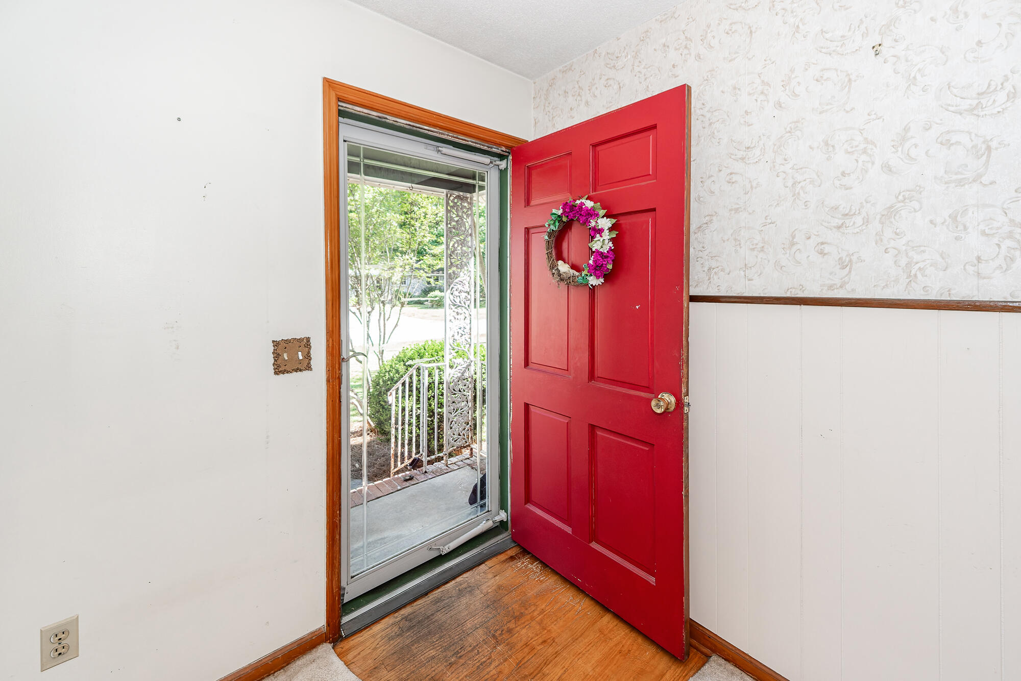 210 Farm Road