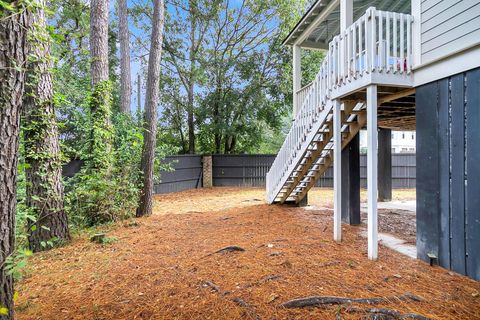 A home in North Charleston