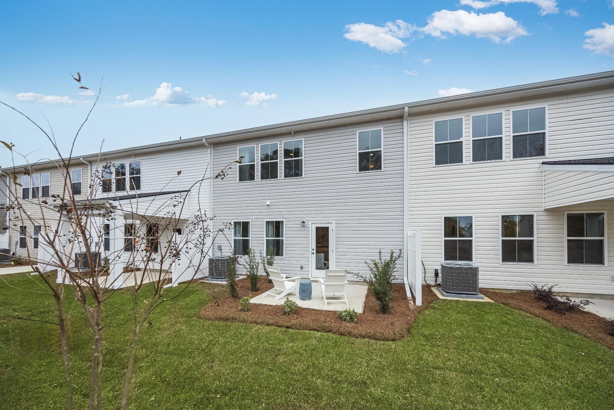 147 Green Thistle Way