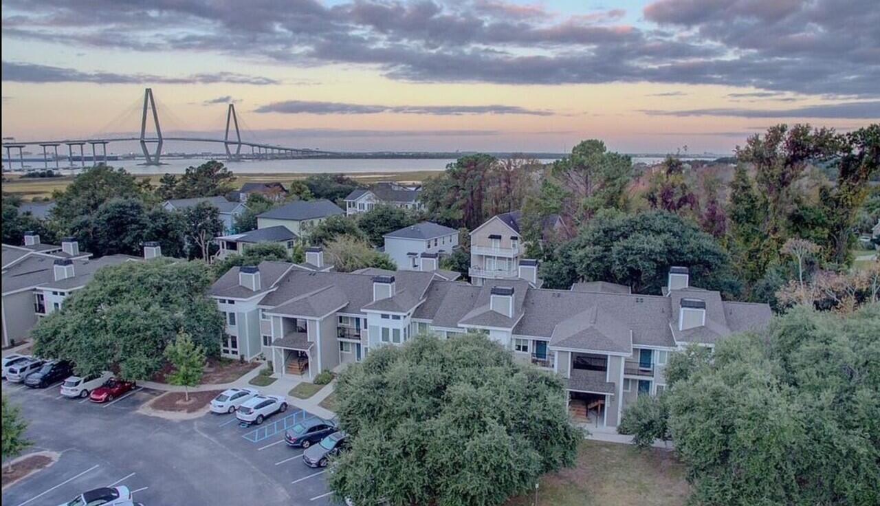 264 Alexandra Drive 10