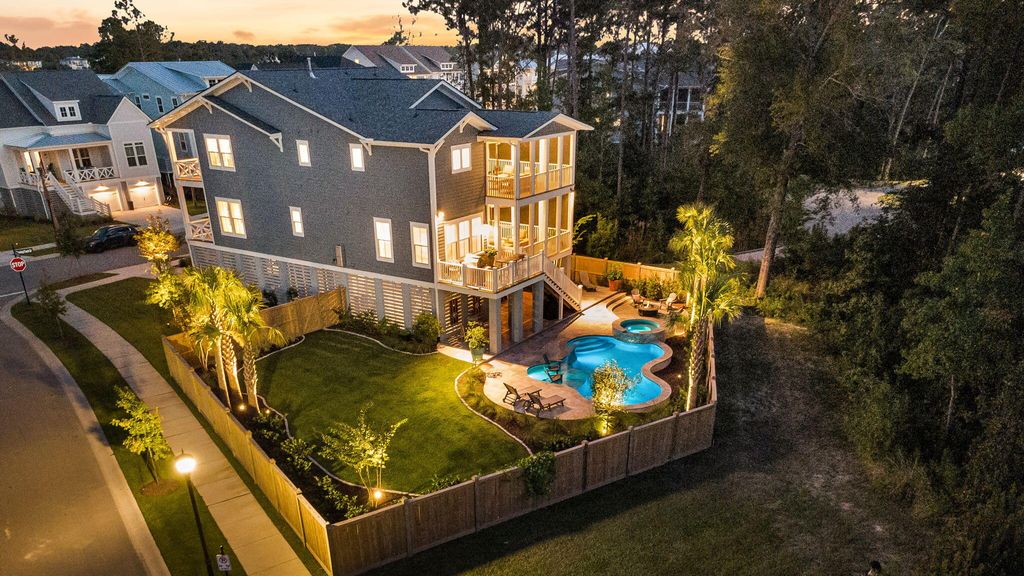 Photo of 331 Blowing Fresh Drive, Charleston, SC 29492 (MLS # 25026173)