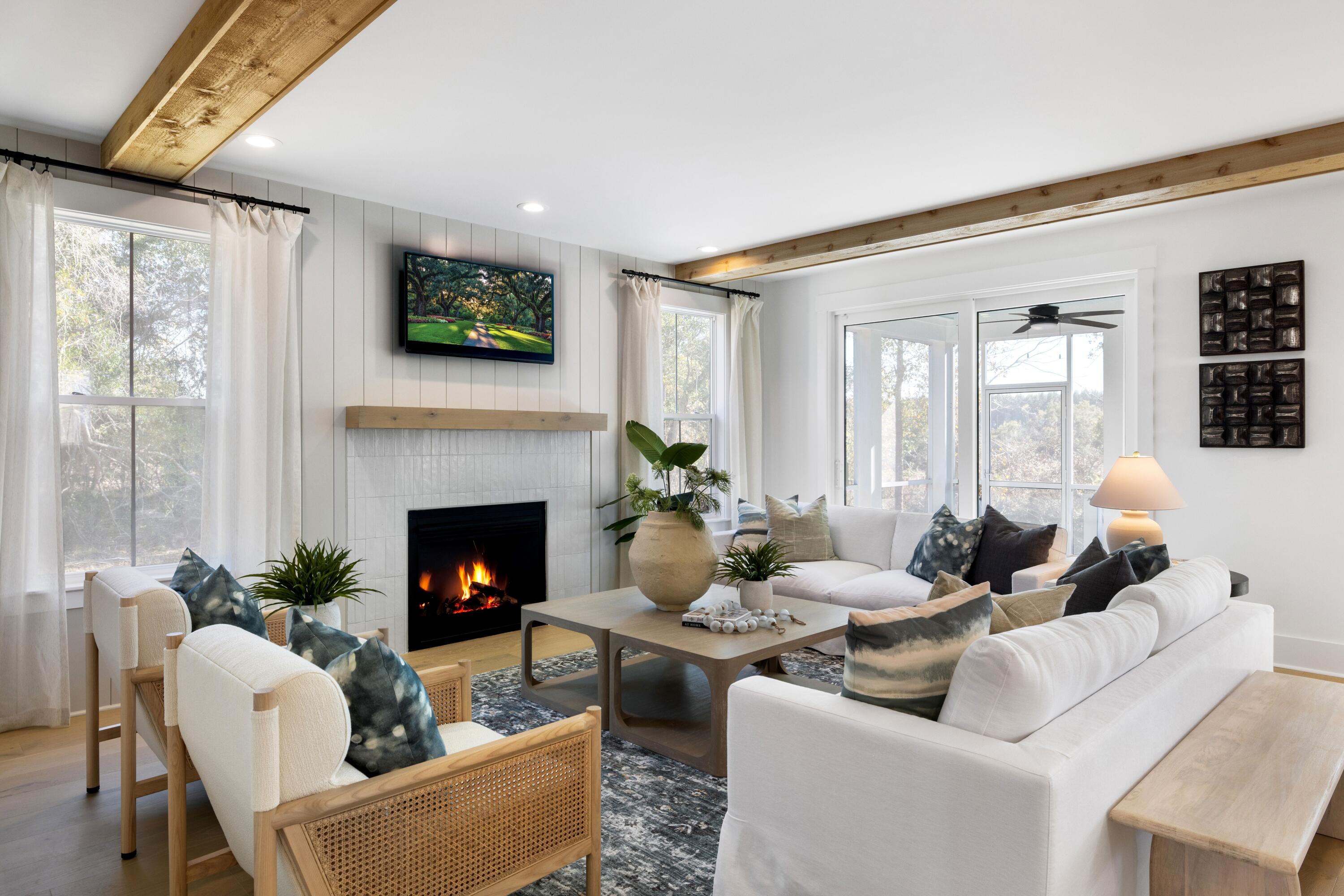 2003 Sea Water Dr Drive