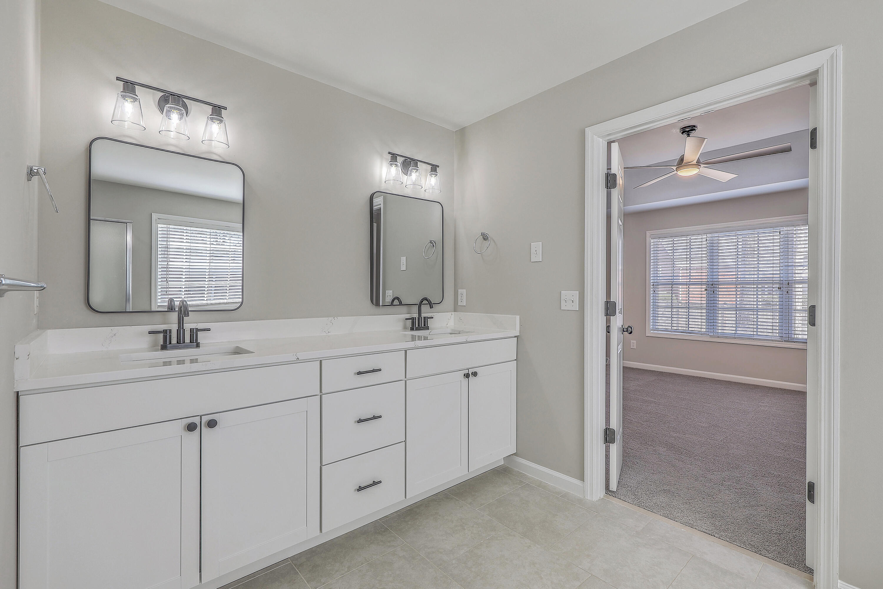 659 Hamlet Circle