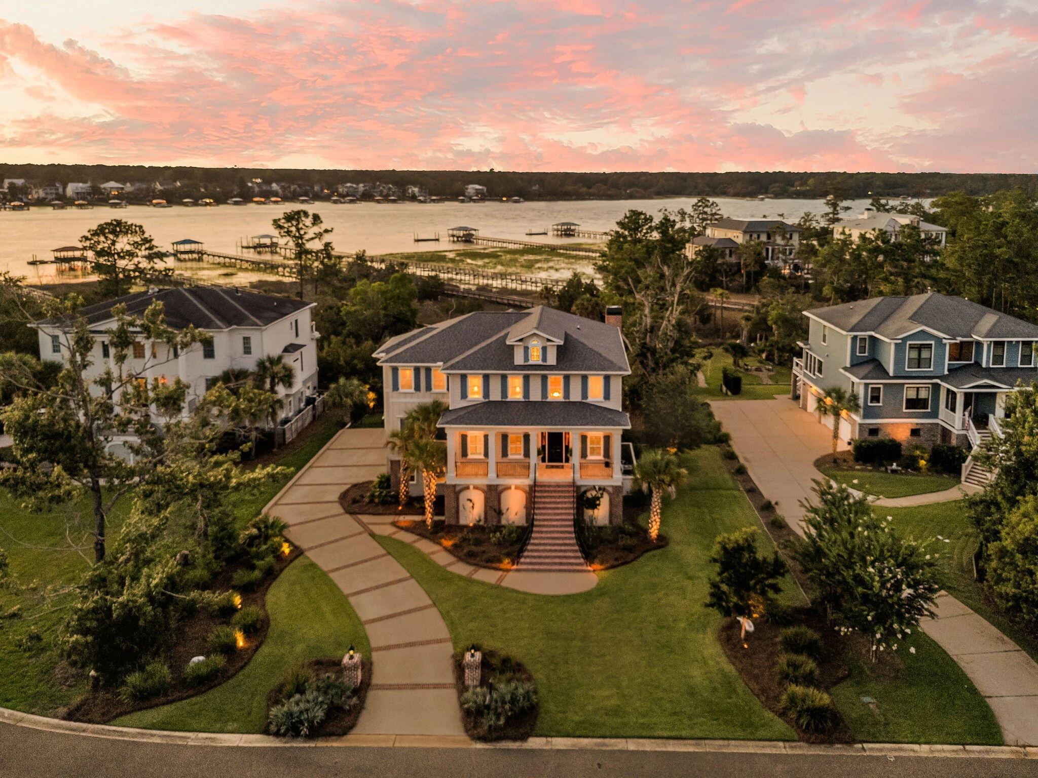 1716 Bowline Drive