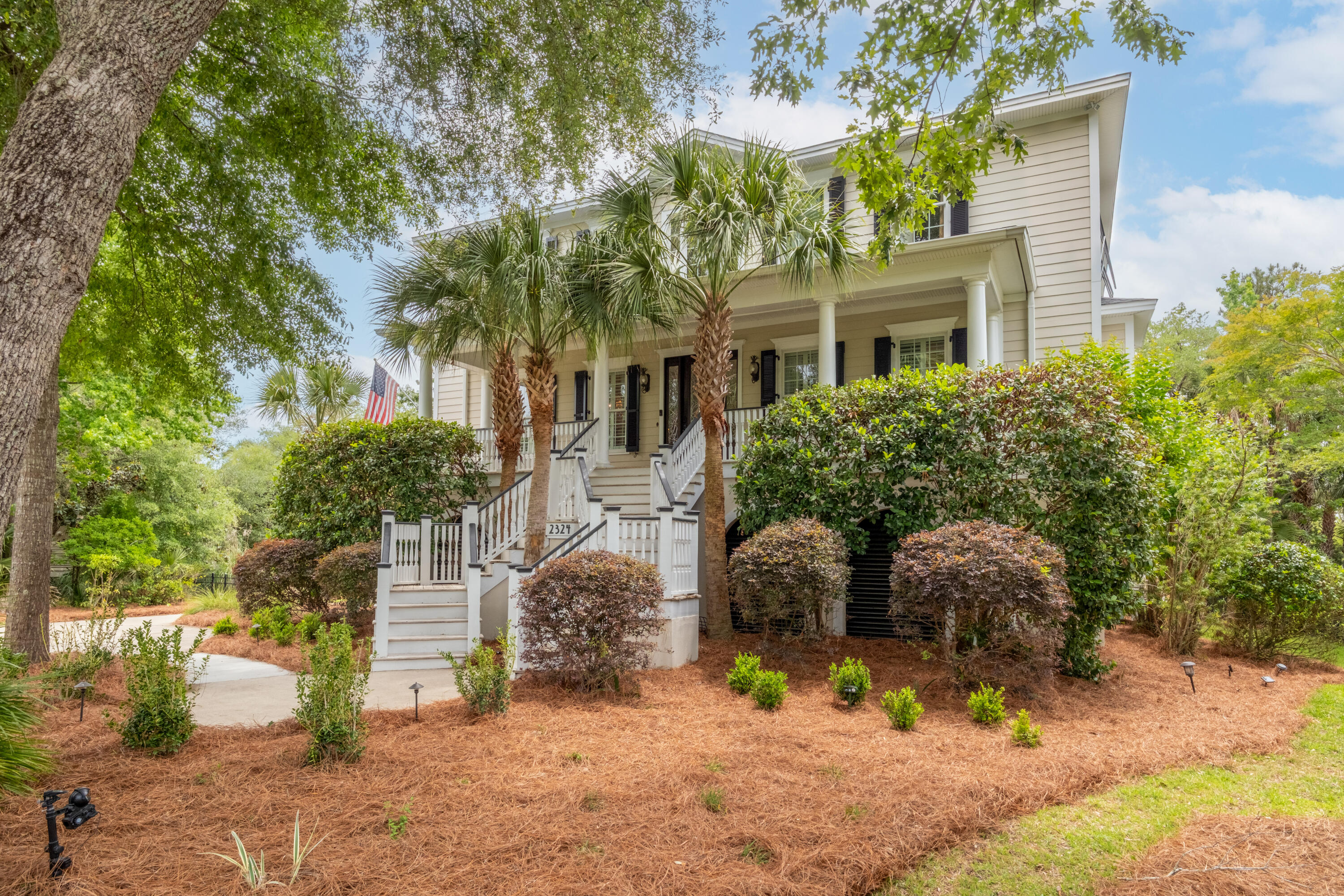 2324 Darts Cove Way