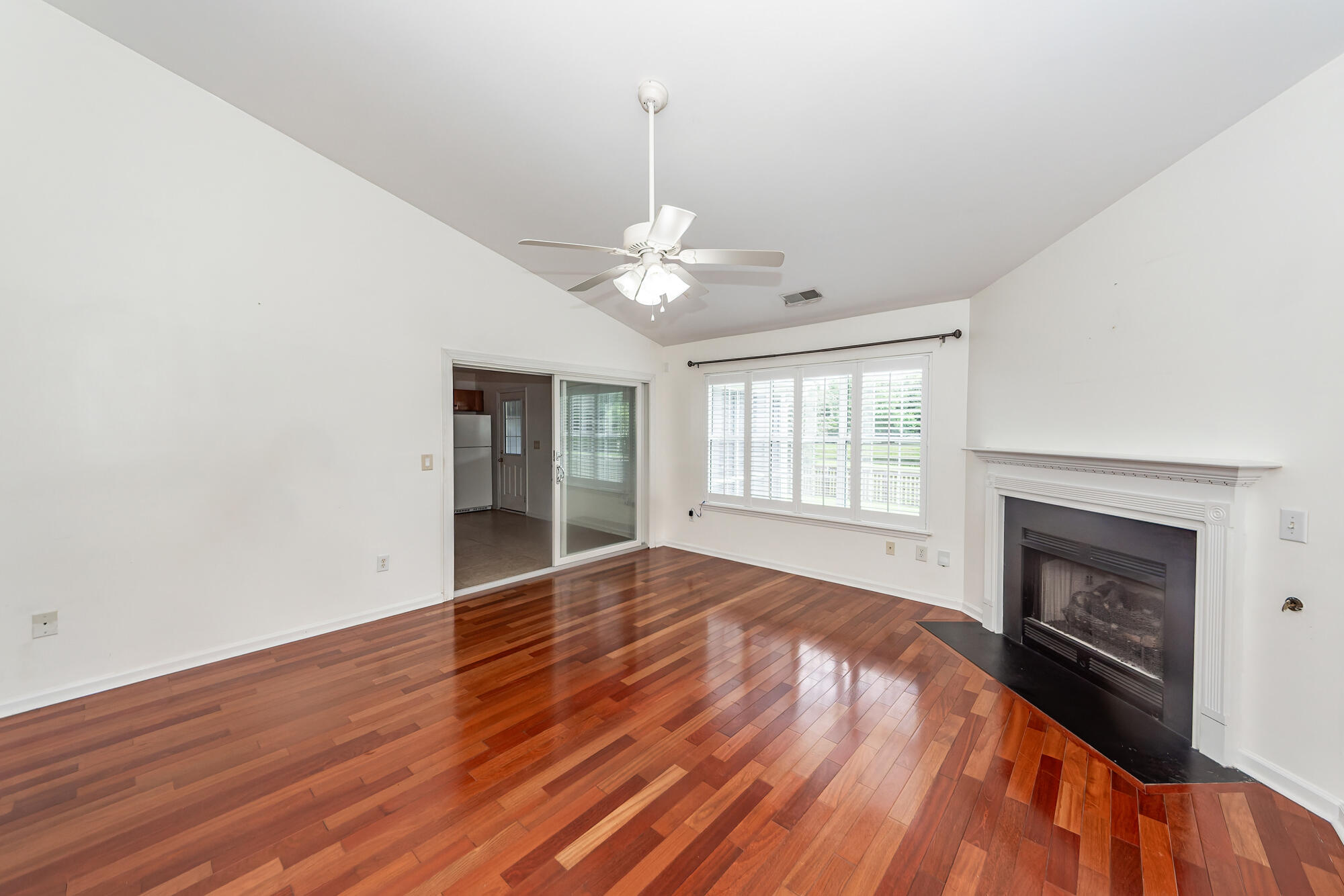 494 Hainsworth Drive