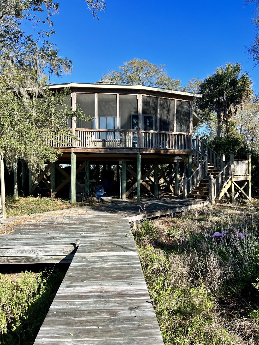 3001 Buccaneer Road
