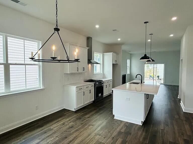 711 Rumbling Leaf Lane 1526