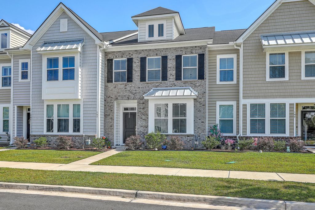 Photo of 147 Pine Gate Drive, Summerville, SC 29483 (MLS # 25022807)