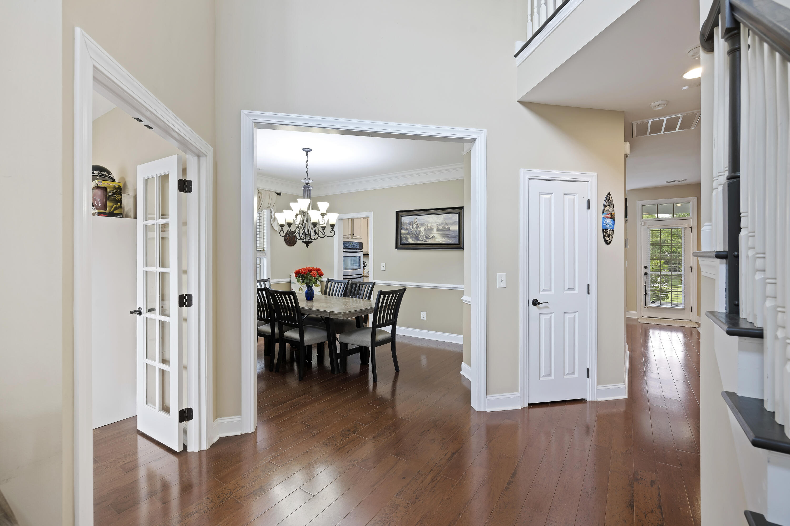 1011 Legacy Lane
