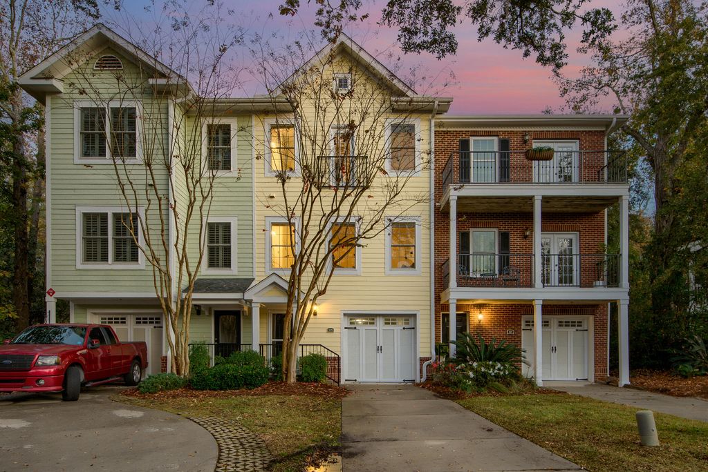 Photo of 105 Winding Creek Court #114-2, Mount Pleasant, SC 29464 (MLS # 25031784)
