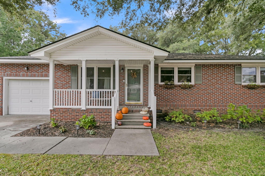 Photo of 5319 Mcroy Street, North Charleston, SC 29418 (MLS # 26029337)