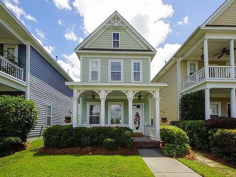 103 Hyacinth Street Summerville SC 29483