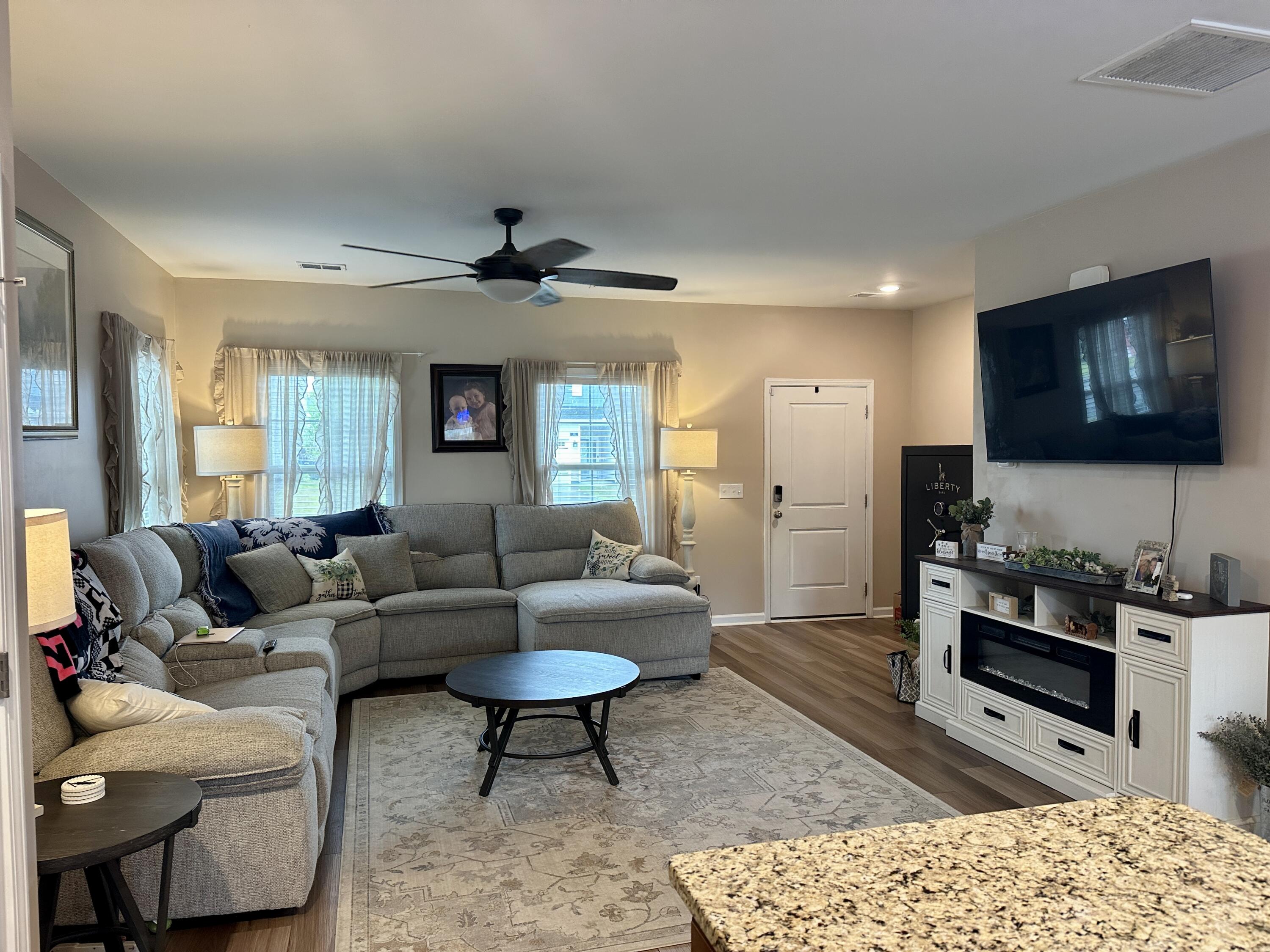 268 Torslanda Lane