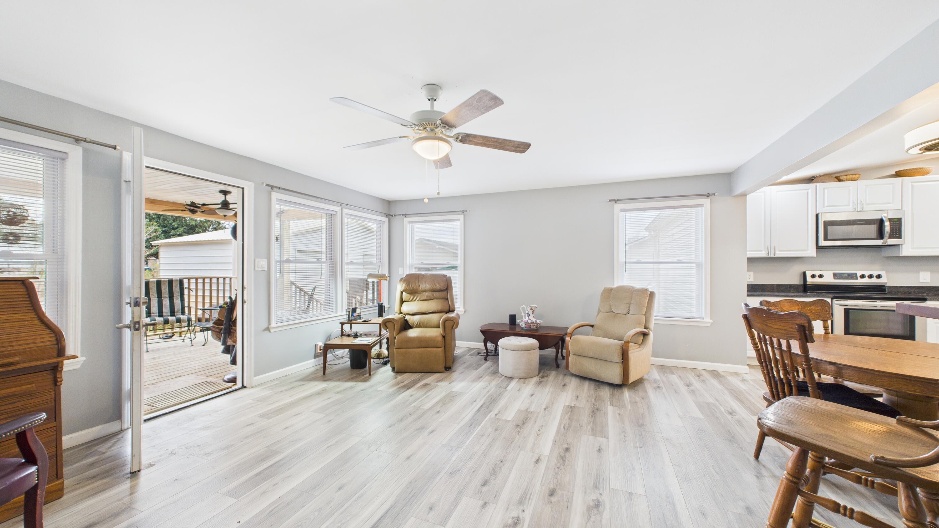 409 Chippendale Lane