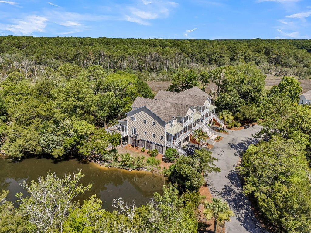 Photo of 202 Garmouth Court, Mount Pleasant, SC 29466 (MLS # 26019843)