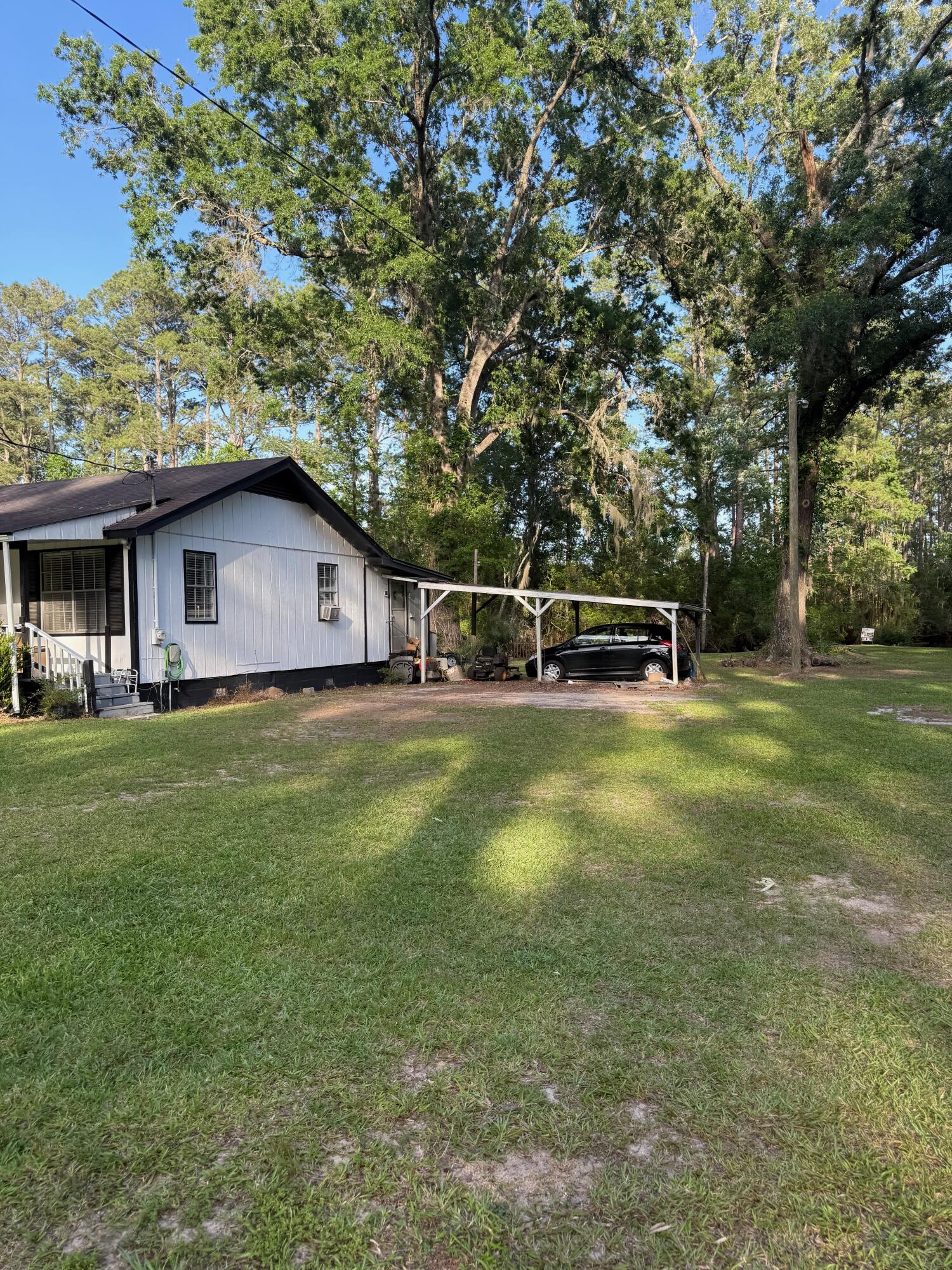 3637 Prices Bridge Lane