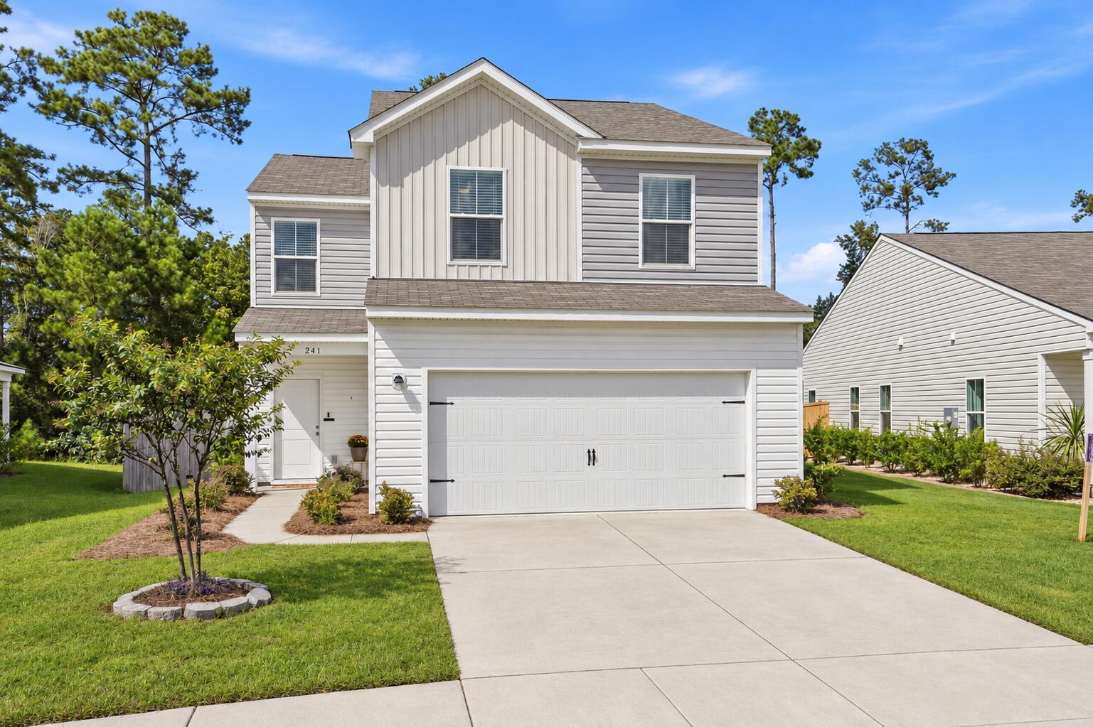 241 Parkwood Vista Way