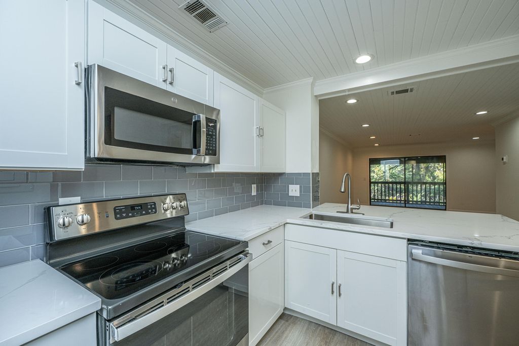 Photo of 1530 Fort Johnson Road #1g, James Island, SC 29412 (MLS # 25030505)