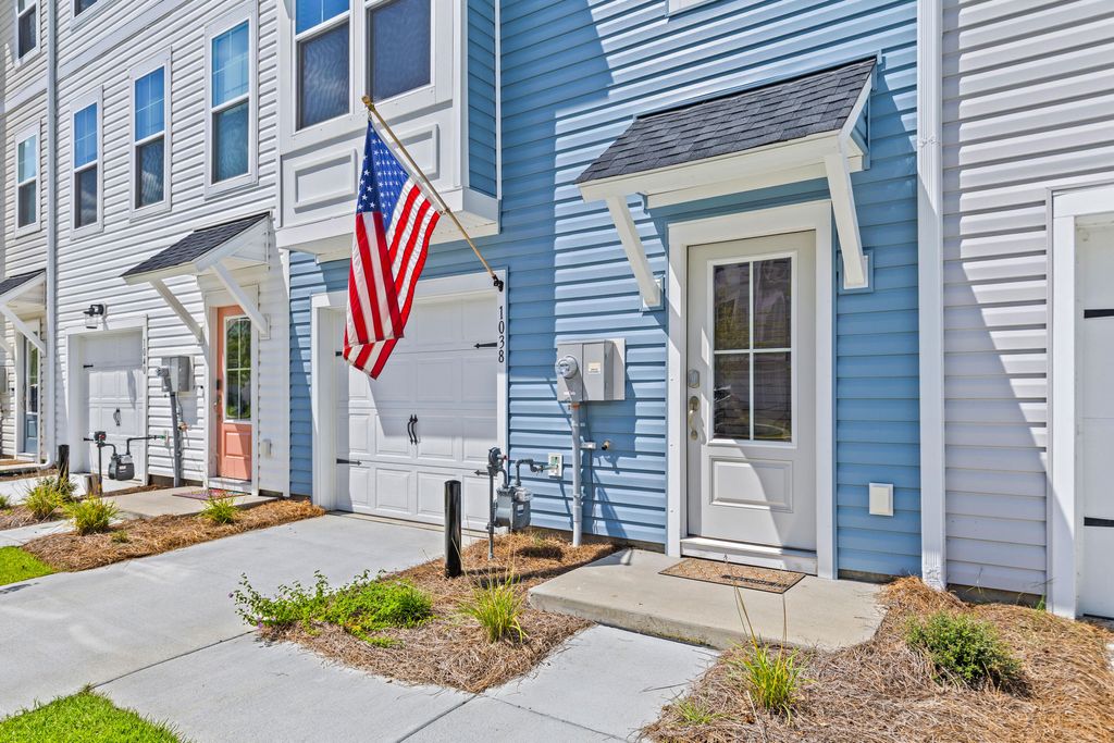 Photo of 1038 Old Cypress, Hanahan, SC 29410 (MLS # 25022742)