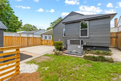 A home in North Charleston