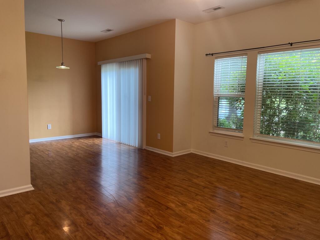 130 Grand Oaks Drive