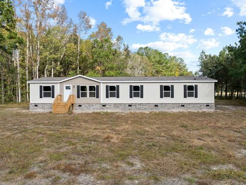 526 Limestone Road Harleyville SC 29448