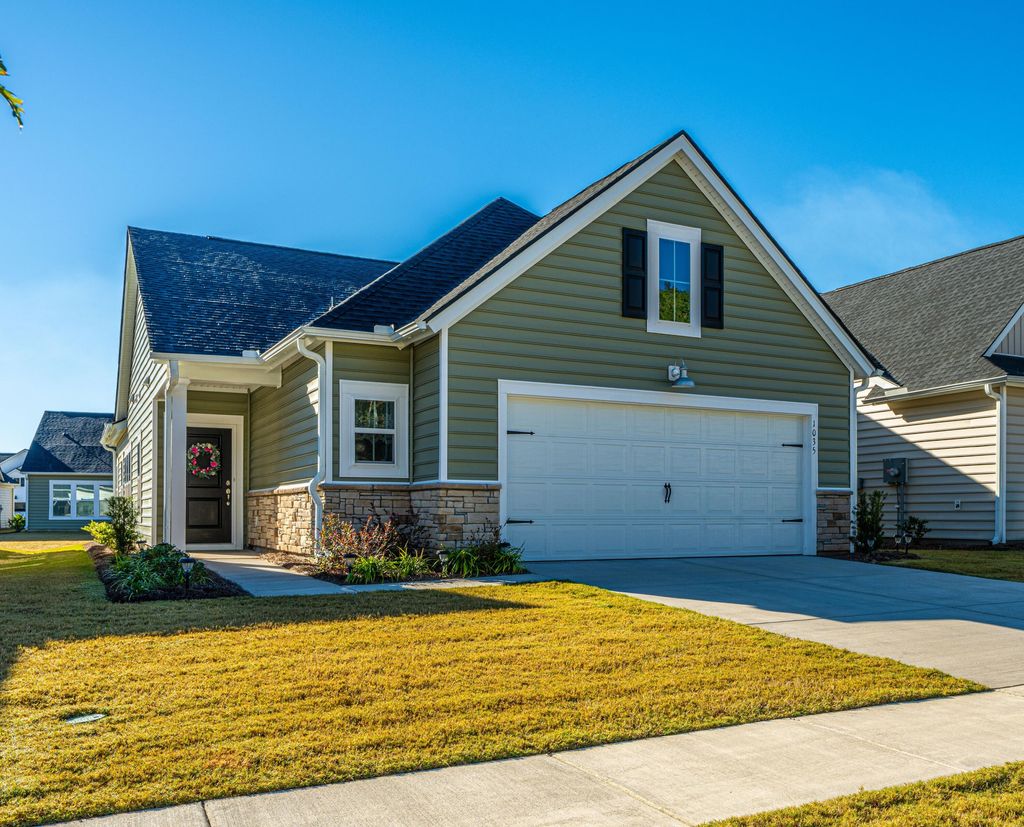 Photo of 1035 Grace Field Avenue, Summerville, SC 29485 (MLS # 25030250)