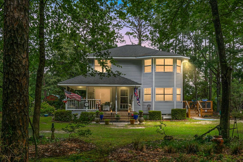 Photo of 427 Grape Arbor Drive, Summerville, SC 29486 (MLS # 25031716)