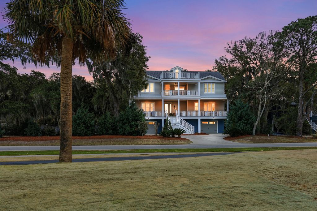 Photo of 3204 Waterway Blvd Boulevard, Isle of Palms, SC 29451 (MLS # 26002526)