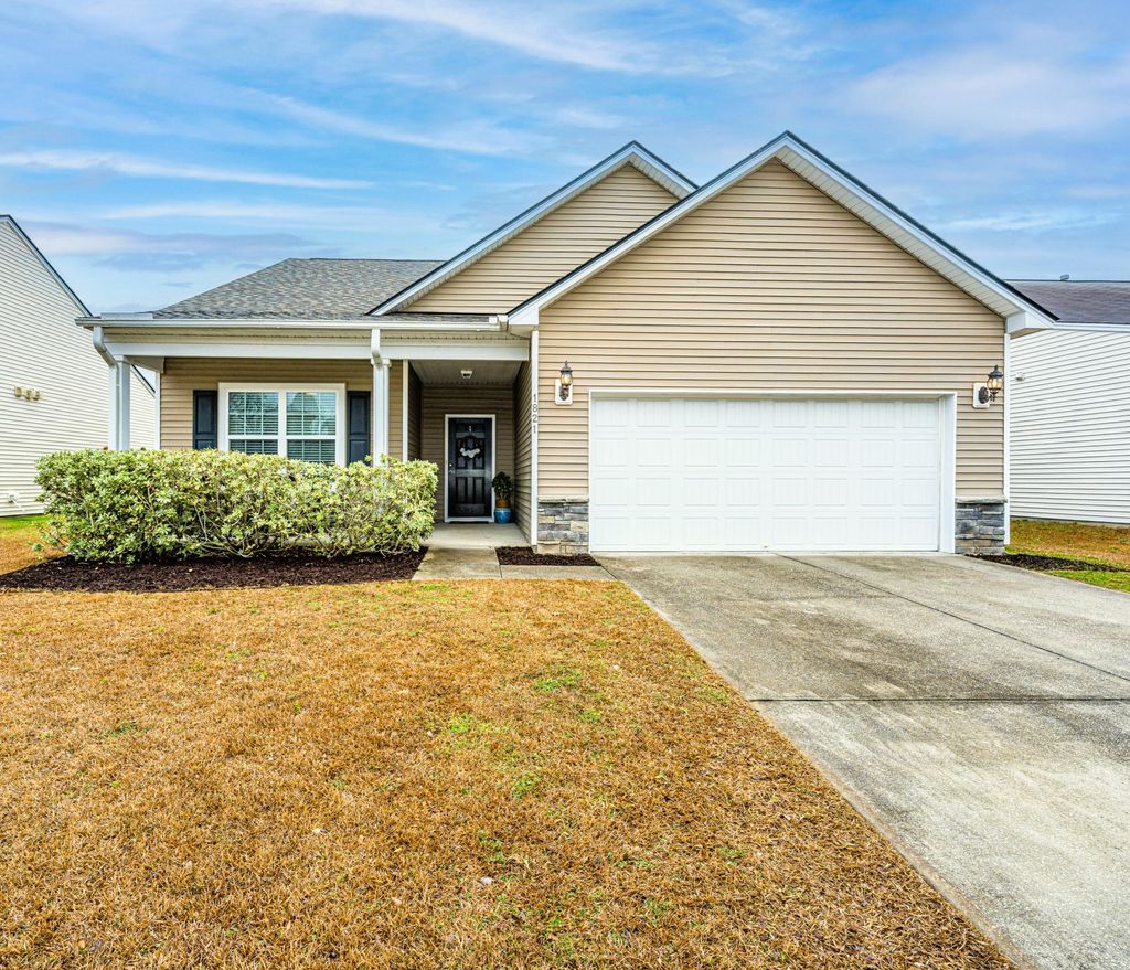 Photo of 1821 Ground Pine Drive, Charleston, SC 29414 (MLS # 26003596)
