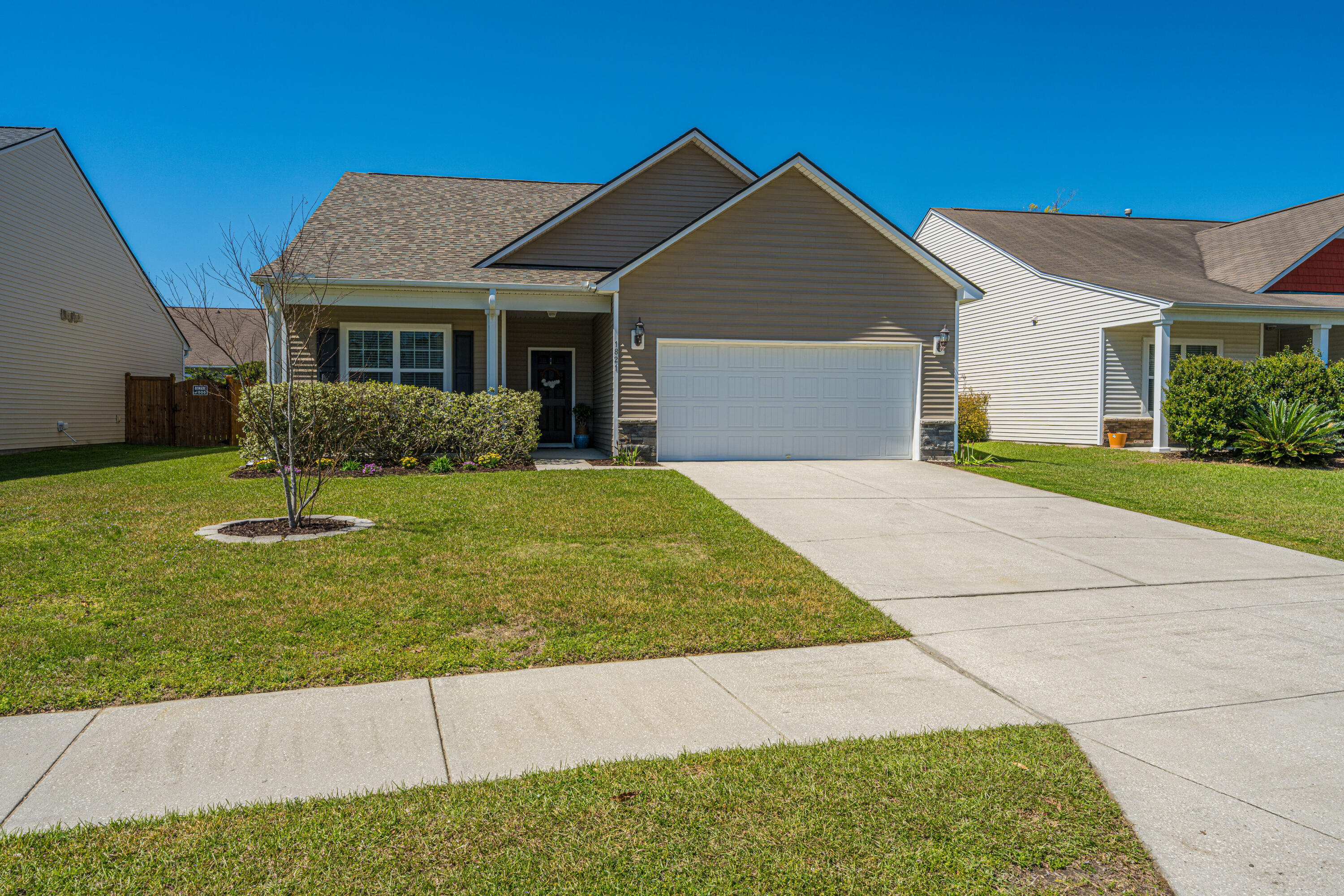 1821 Ground Pine Drive