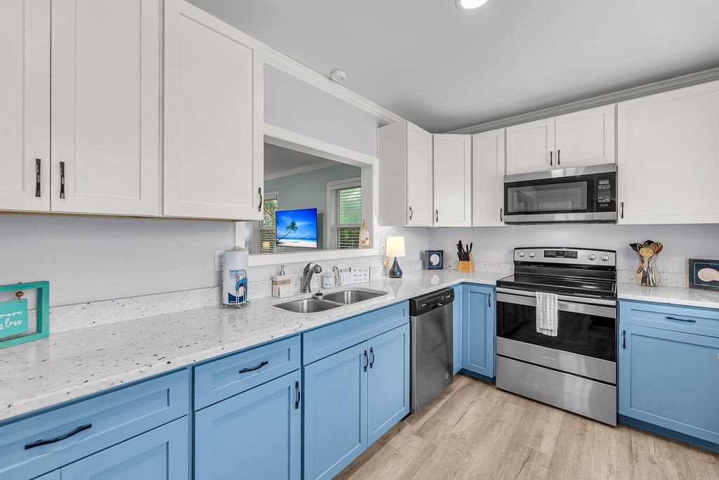 Photo of 2212 Jenkins Street, Edisto Island, SC 29438 (MLS # 26006025)