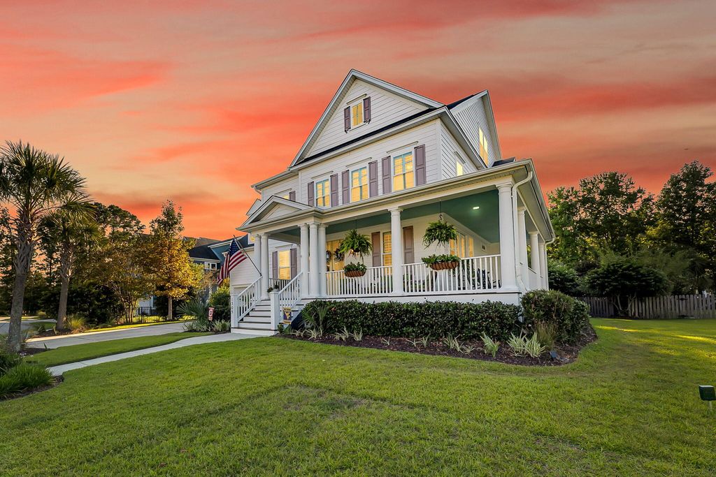 Photo of 1305 Whisker Pole Lane, Mount Pleasant, SC 29466 (MLS # 25025449)