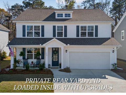 Photo of 119 Loon Drive, Summerville, SC 29483 (MLS # 26006949)