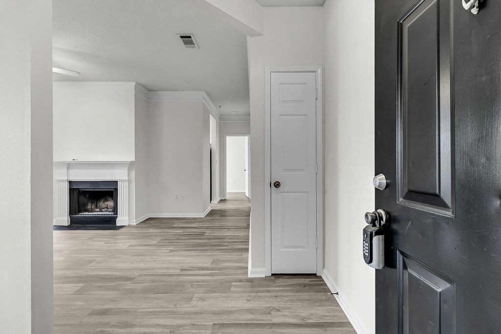 Photo of 1833 Chatelain Way, Mount Pleasant, SC 29464 (MLS # 25023378)