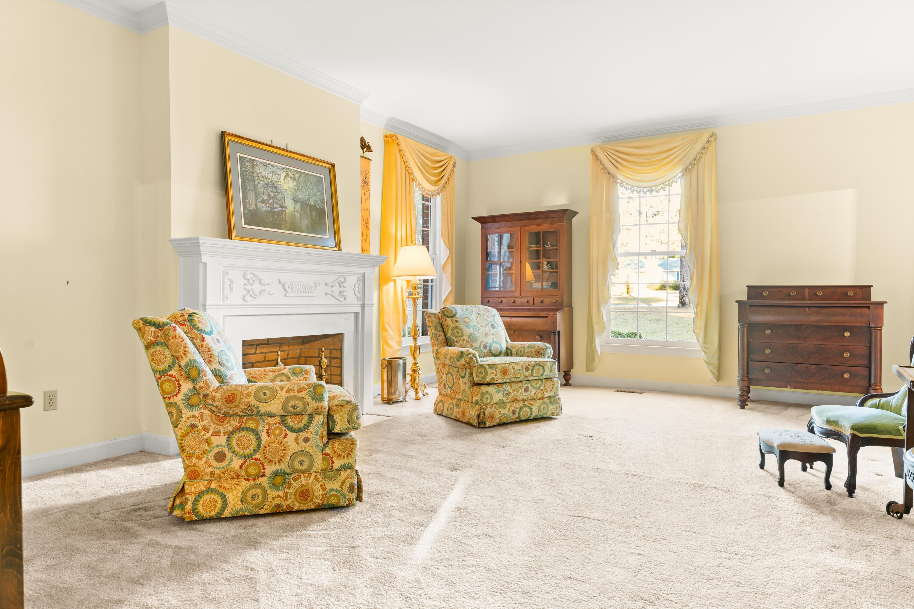 1555 Riverbank Drive