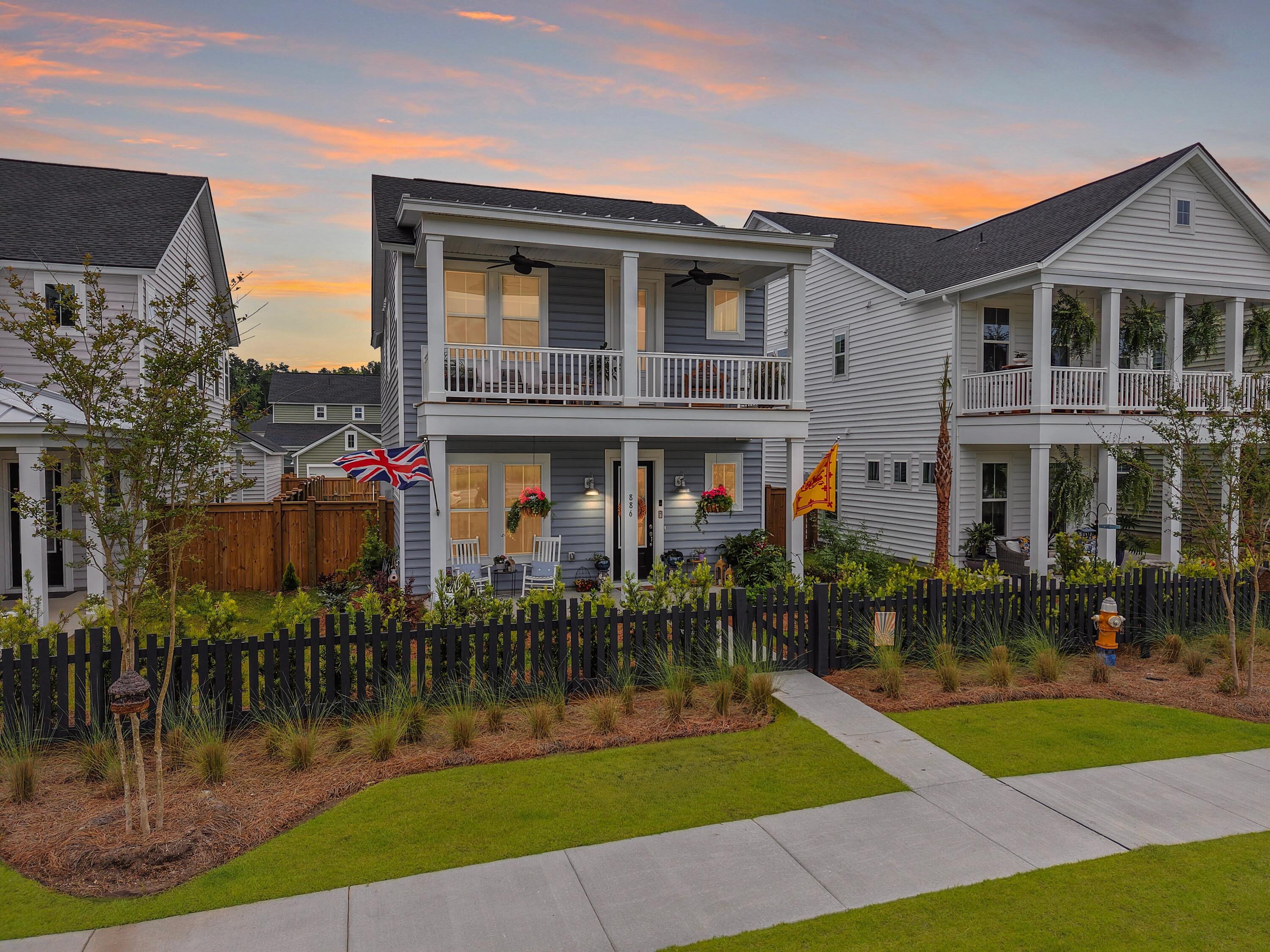 886 Clay Field Trail
