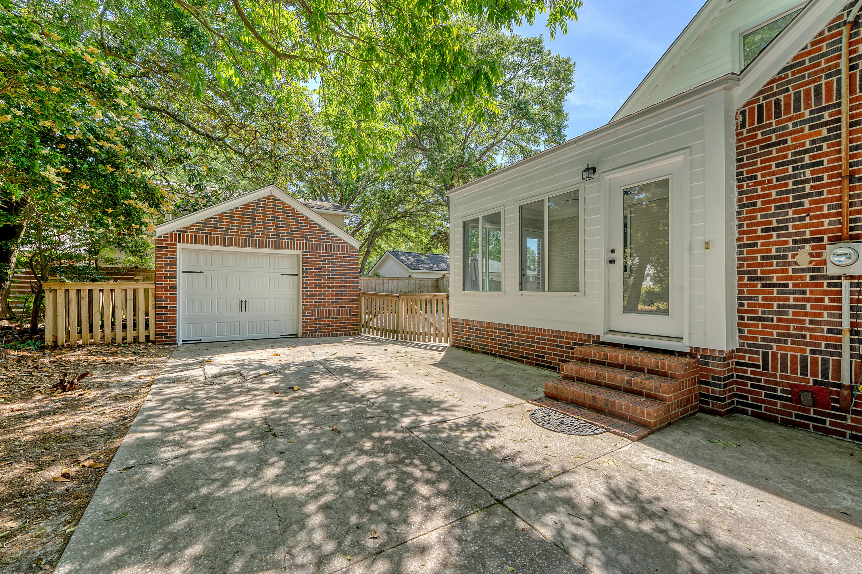 13 Charlestowne Road