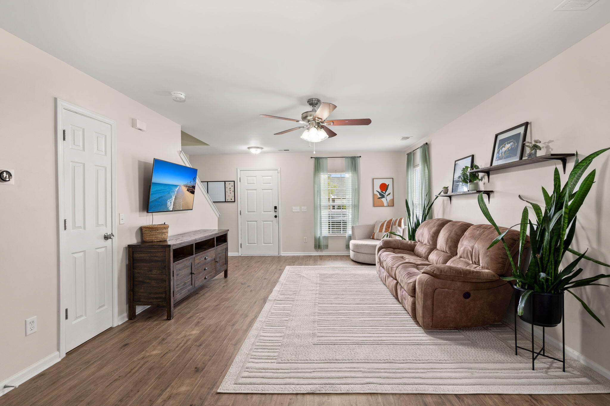212 Avonshire Drive