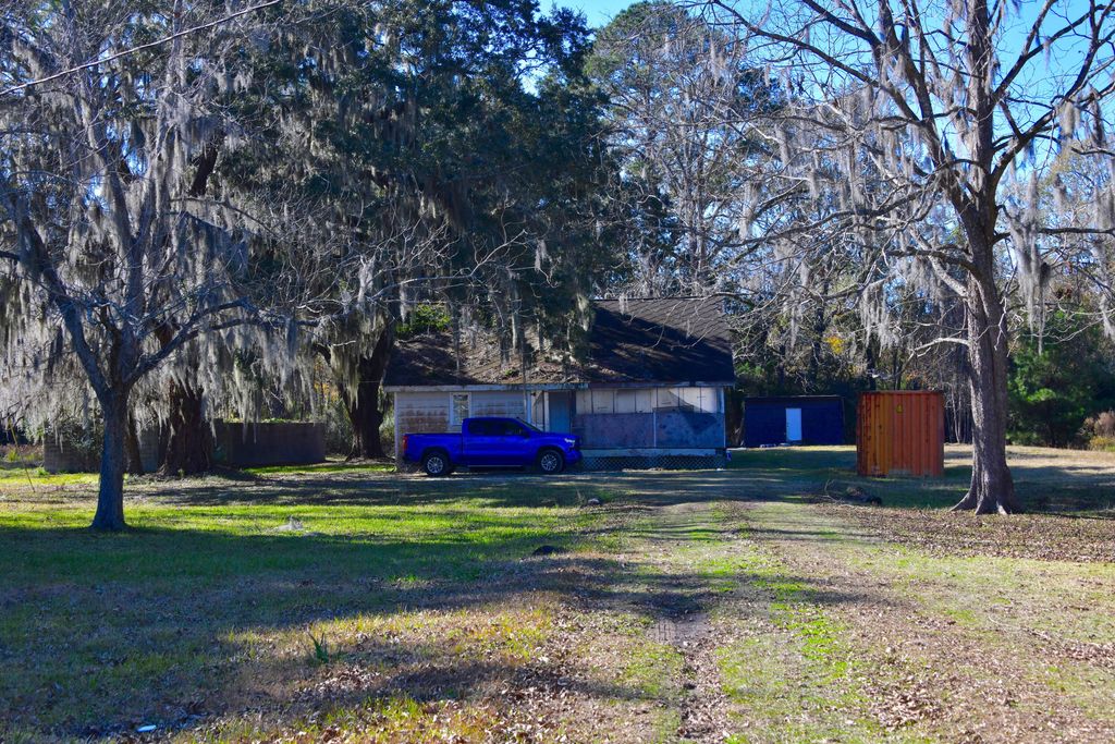 Photo of 4893 Erika Place, Hollywood, SC 29449 (MLS # 25032342)