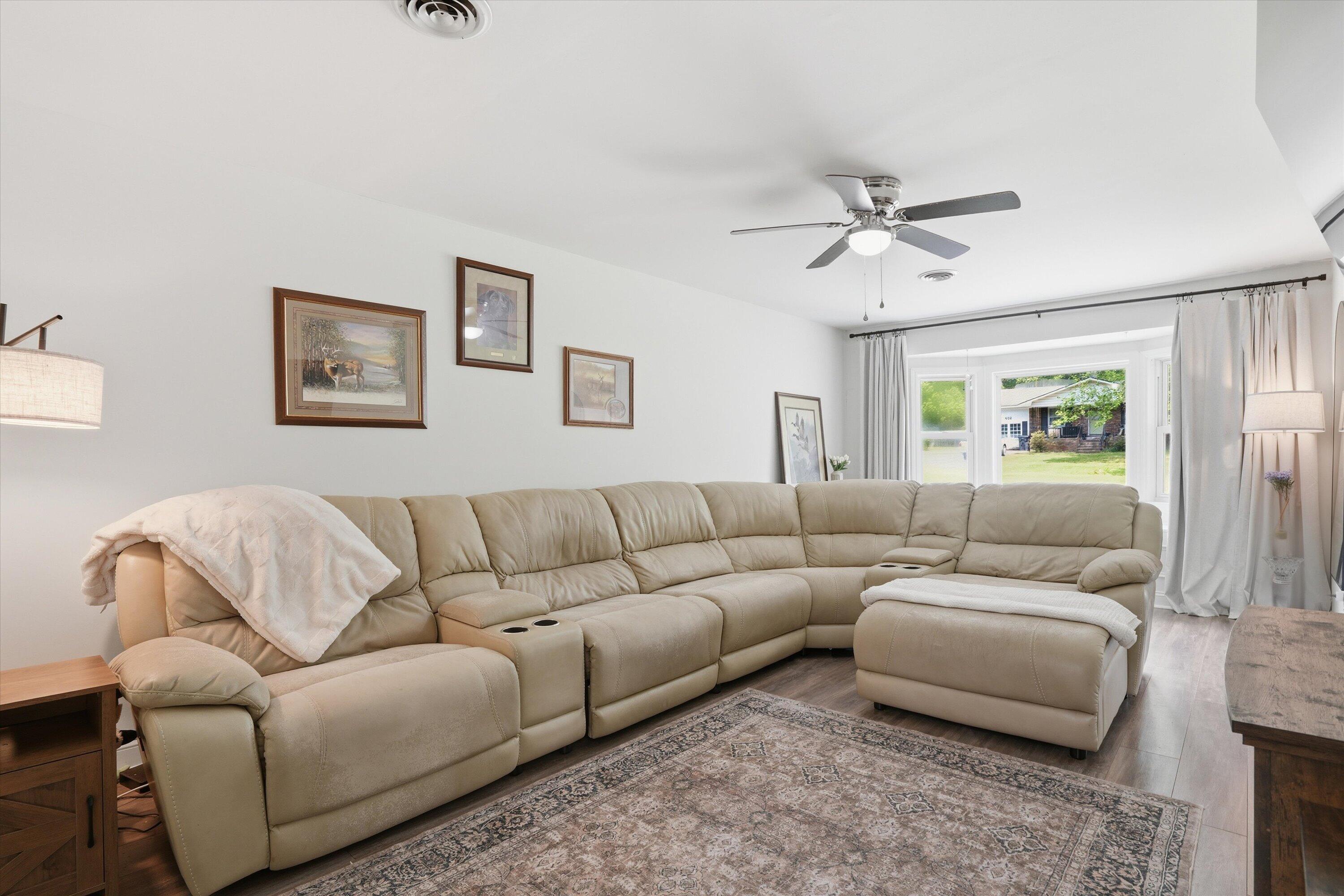 403 Forest Circle