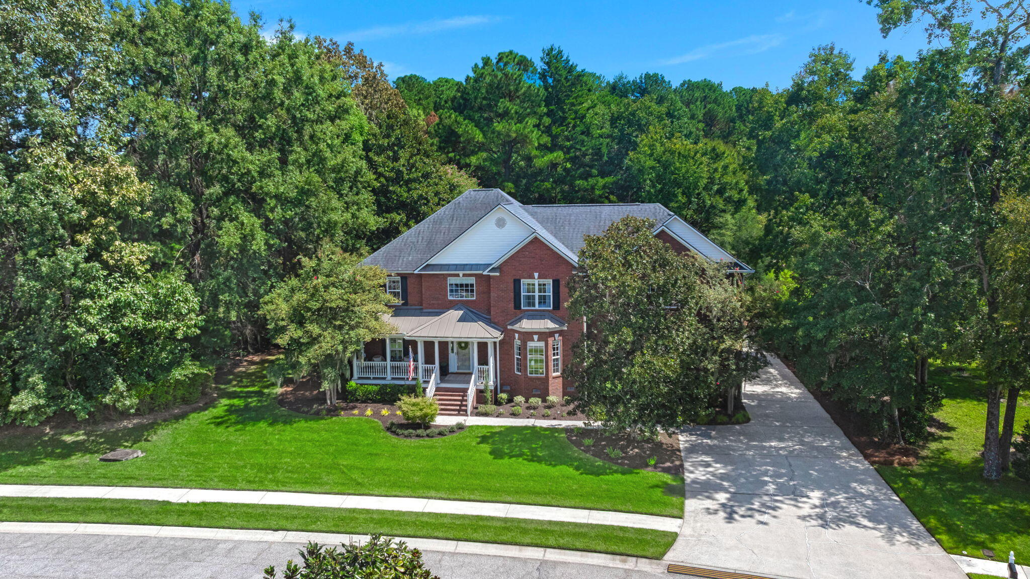 120 Thames Drive
