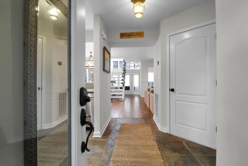 Photo of 1162 Shadow Lake Circle #44, Mount Pleasant, SC 29464 (MLS # 25031084)