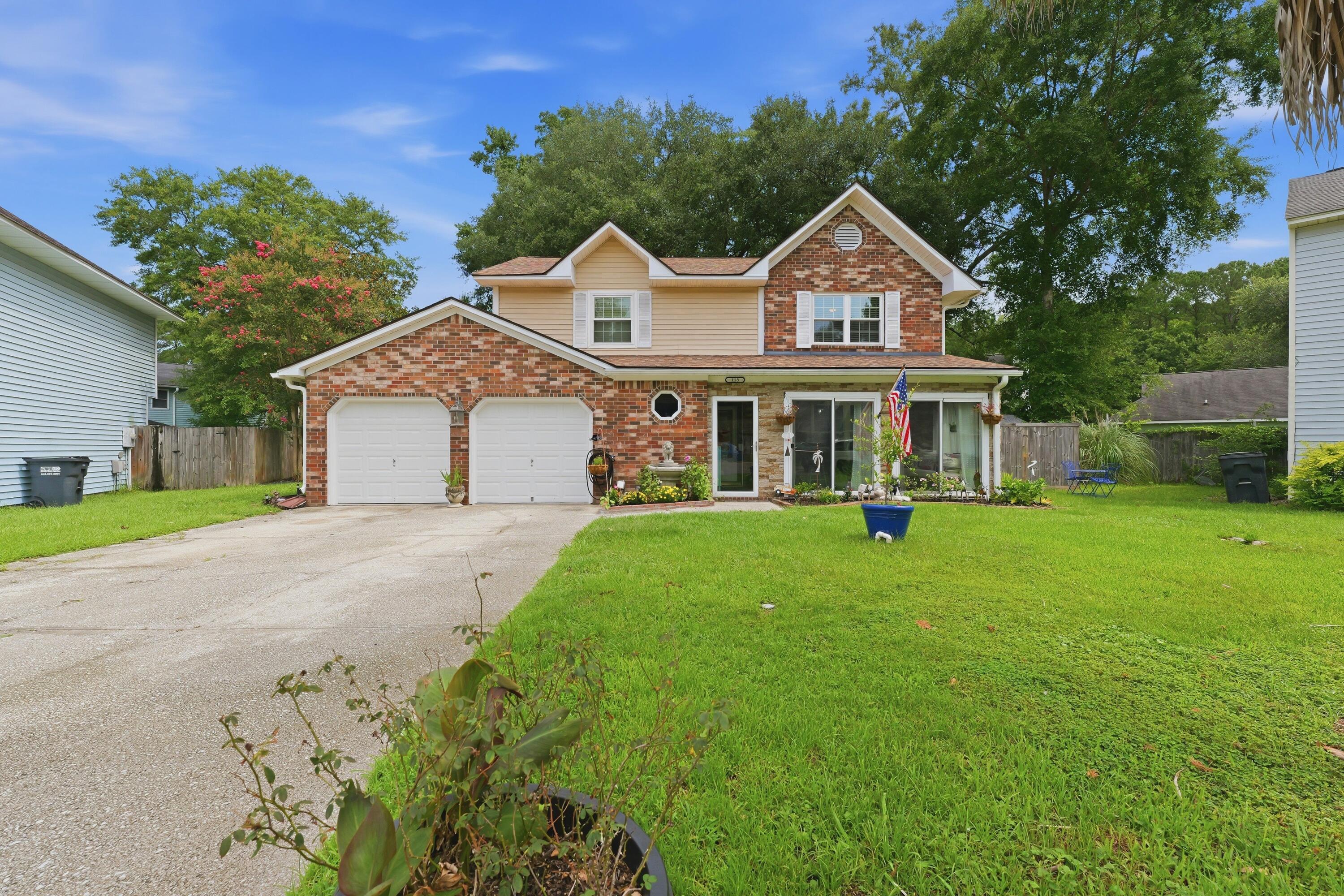 113 Lancelot Hall