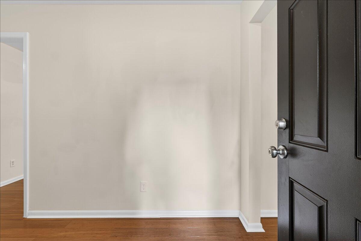 121 Three Wood Lane