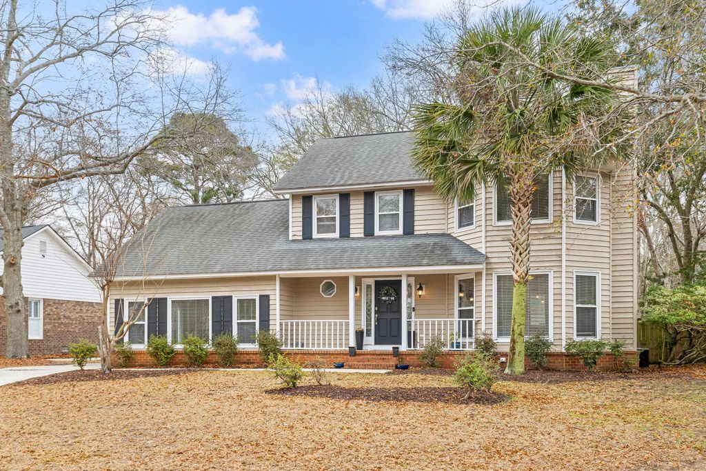 Photo of 486 Mt Royall Drive, Mount Pleasant, SC 29464 (MLS # 26006481)