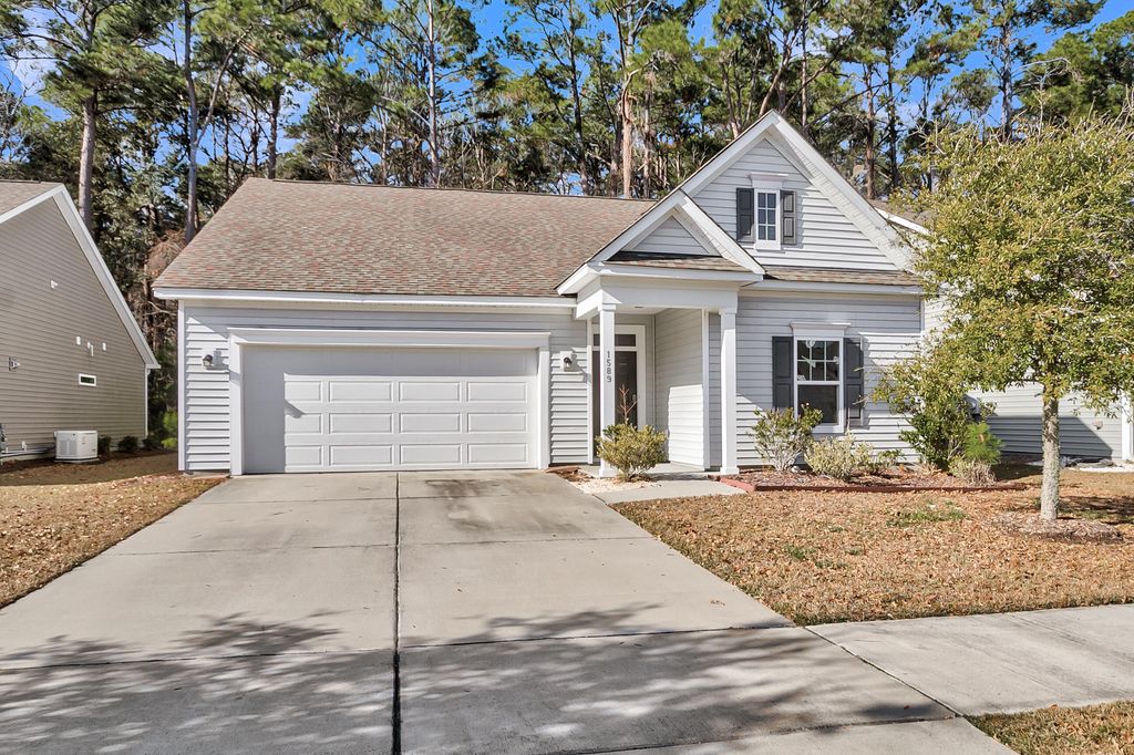Photo of 1589 Thin Pine Drive, Johns Island, SC 29455 (MLS # 26000367)