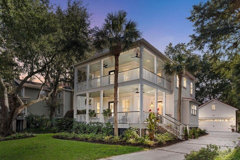 Photo of 1528 Appling Drive, Mount Pleasant, SC 29464 (MLS # 26027982)