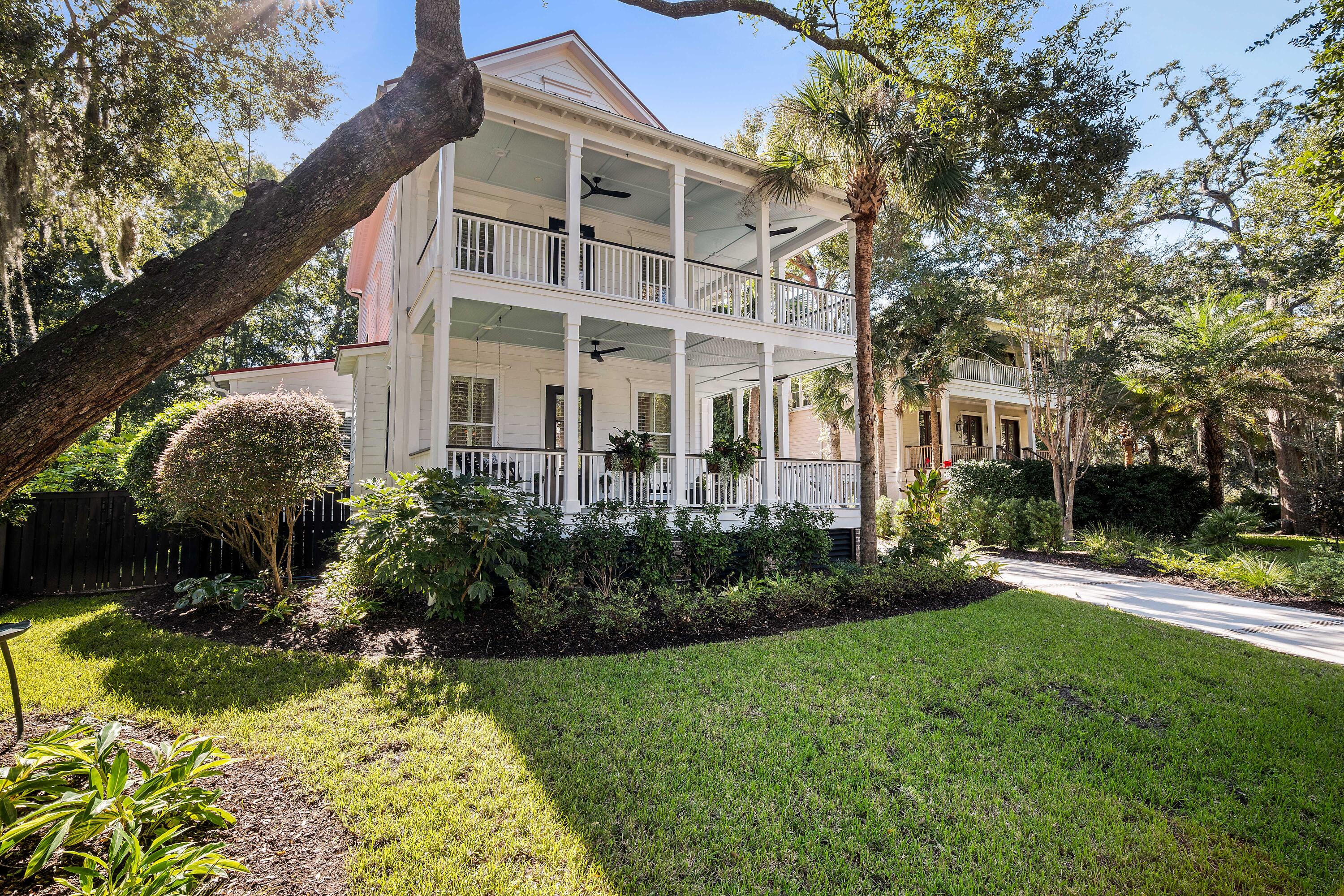 1528 Appling Drive